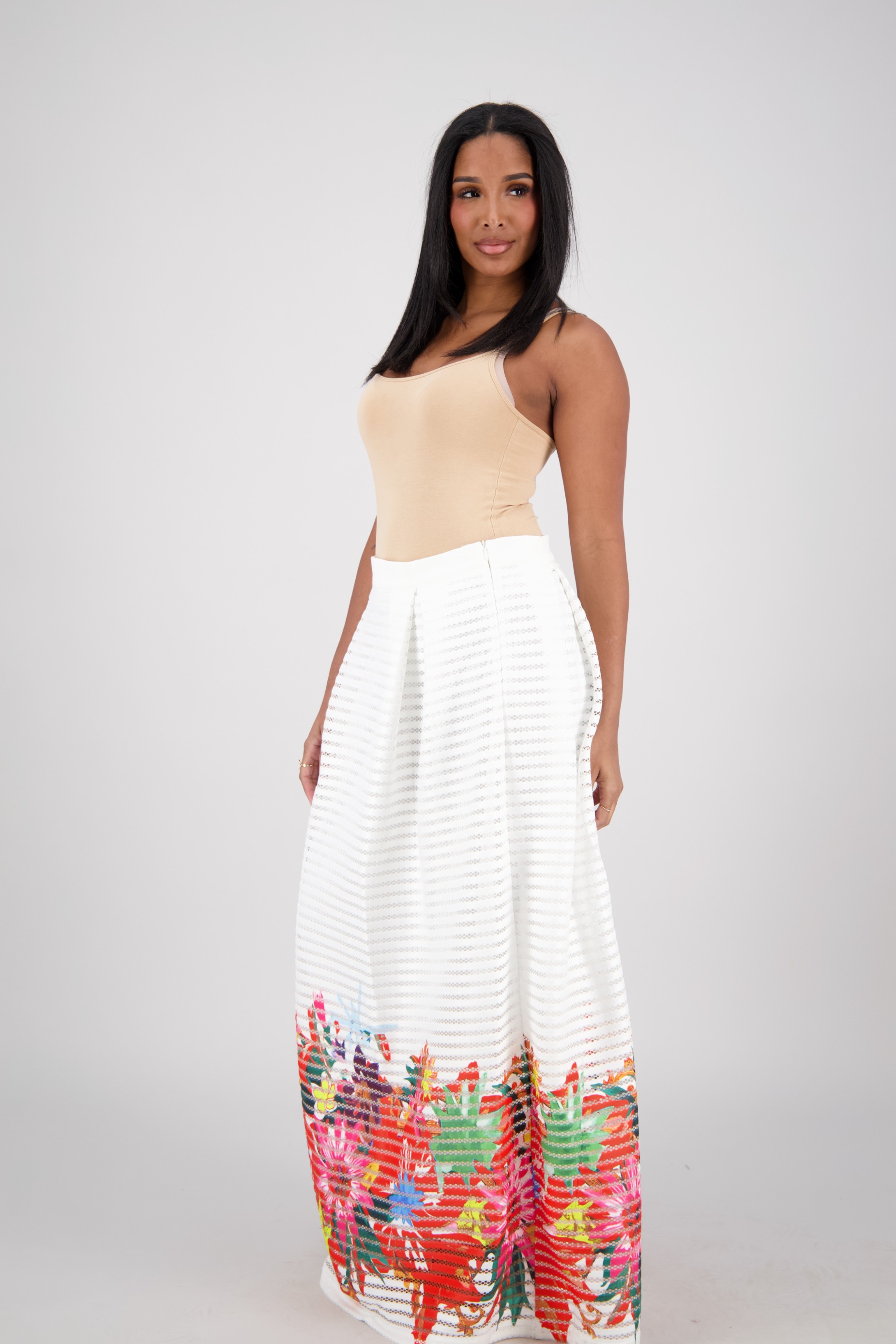 SW-5637 White Tropical Border Print Skirt – High-Waist Maxi Look